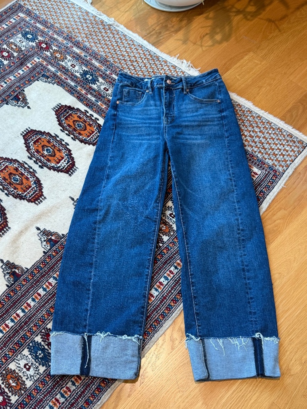 NWOT Vigoss Cuffed Barrel Jeans Women's 26